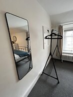 Cosy two Bedrooom Cottage, set in a Dorset Village