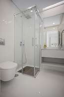 Liiiving-Luxury RiverView Apartment VIII