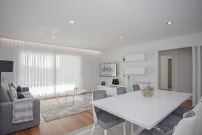 Liiiving-Luxury RiverView Apartment VIII