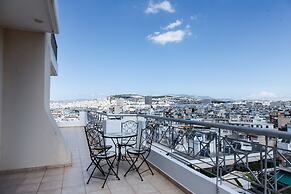 Cozy penthouse in Athens w amazing view