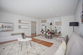 Liiiving - Luxury River View Apartment X