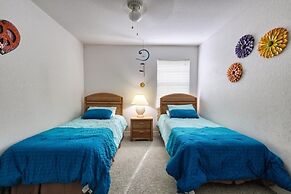 Backyard Fun At Highlands Reserve 4 Bedroom Home by Redawning