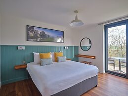The Mole Resort - Lodges