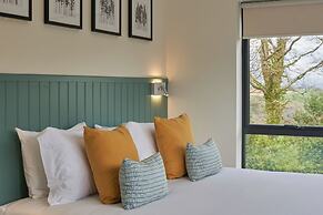 The Mole Resort - Lodges