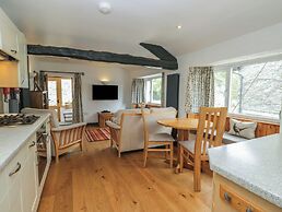 Woodloft Cottage
