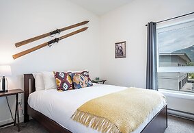 The Mac Shack by Revelstoke Vacations