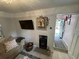 Stunning 1-bed Cottage With Hot Tub in Ross-on-wye