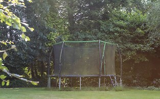 Stunning 1-bed Cottage With Hot Tub in Ross-on-wye