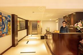 Bay Luxury Hotel & Spa - No 9 Nguyen Truong To, Ha Noi