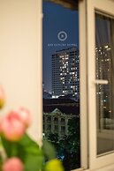 Bay Luxury Hotel & Spa - No 9 Nguyen Truong To, Ha Noi