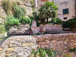 Sweethome Badalucco 15 min da Sanremo