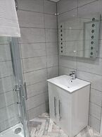 Rose James Apartments