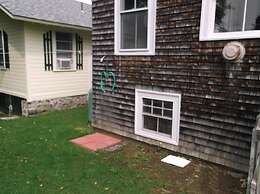 Cozy Cottage by the Sea - Y672