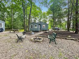 Dewey Cottage - Y854