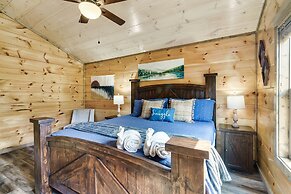 Eagle Splash Vista| Pool Projector, Pet Friendly, Game Room