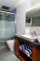 Ari Grand Hotel & Spa