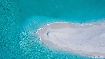 Ari Grand Hotel & Spa