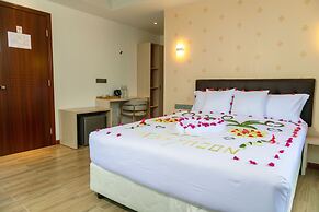 Ari Grand Hotel & Spa