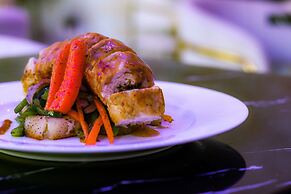 Ari Grand Hotel & Spa