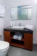 Ari Grand Hotel & Spa