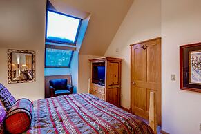 Jackpine & Black Bear Condos