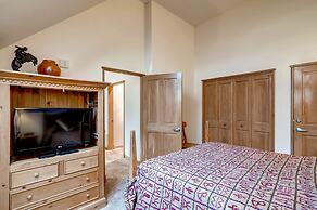 Jackpine & Black Bear Condos