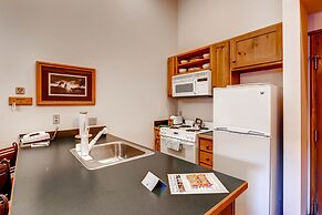 Jackpine & Black Bear Condos