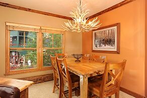 Jackpine & Black Bear Condos