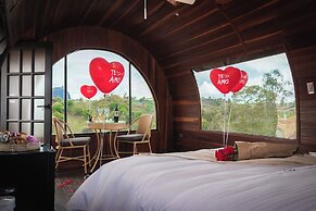 Glamping The Mountain