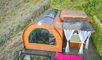 Glamping The Mountain