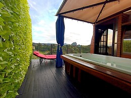 Glamping The Mountain