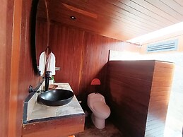 Glamping The Mountain