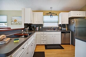 4513canalbreezenh - Canal Breeze