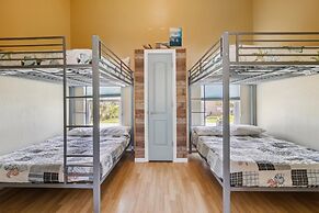 4513canalbreezenh - Canal Breeze