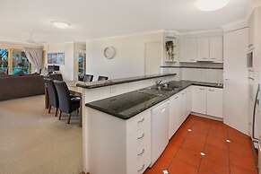 PICNIC7- PICTURE PERFECT PICNIC POINT