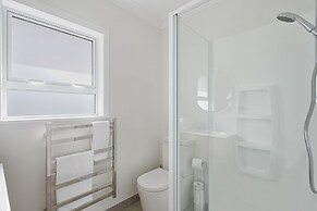 Renovated Takapuna 2BR Apt - Parking