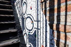 PETALS TOKYO - Floating Hotel