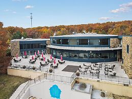 Mountain Laurel Resort