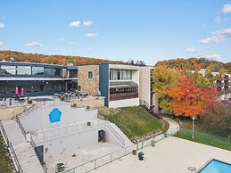 Mountain Laurel Resort