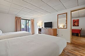 Mountain Laurel Resort