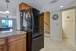 4541 Bay Beach Ln #345