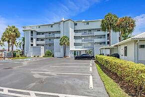 4541 Bay Beach Ln #345