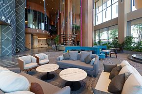 SUN & MOON, Riverside Hotel