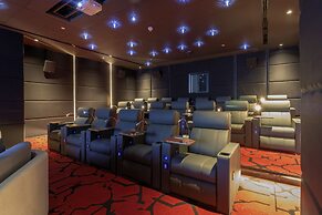 SUN & MOON, Riverside Hotel