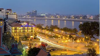 SUN & MOON, Riverside Hotel