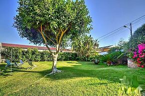 Villa With Large Garden Close to the Sea, Between Etna and Taormina
