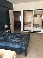 Room-property Located in a Quiet Area cl