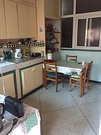 Room-property Located in a Quiet Area cl