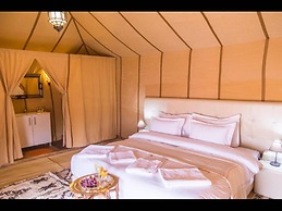 Room-merzouga Luxury Camp