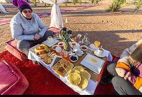 Room-merzouga Luxury Camp